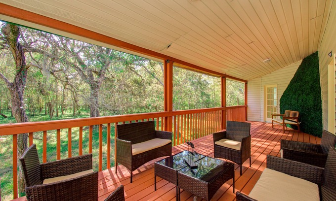 Texas Gulf Coast Region House | The DeerLand Estate est 1985 - Houston Getaway Ranch