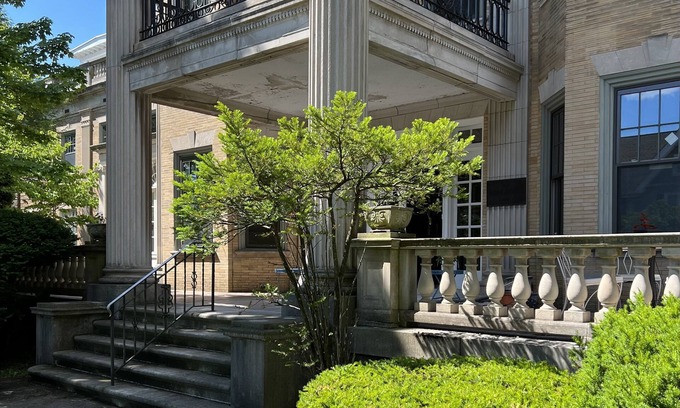 Catasauqua House | The Dery House