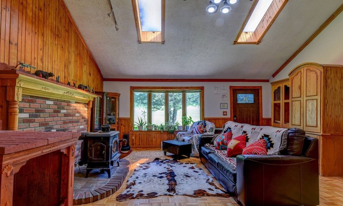 East Stroudsburg House | The Deutsch Ranch