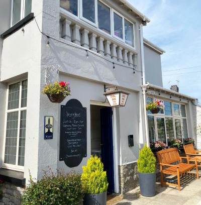 Lamphey Hotel | The Dial inn