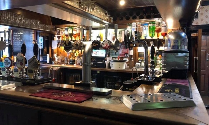 Wordsley Hotel | The Dog & Doublet Inn