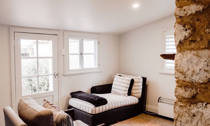 Port Fairy Cottage | The Dog House Cottage