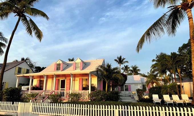 Dunmore Town House | The Doll House- Harbour Island's finest sunsets on the bay!