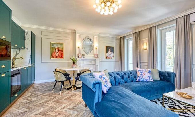 Mosonmagyarovar Apartment | The Doors Luxury Apartment