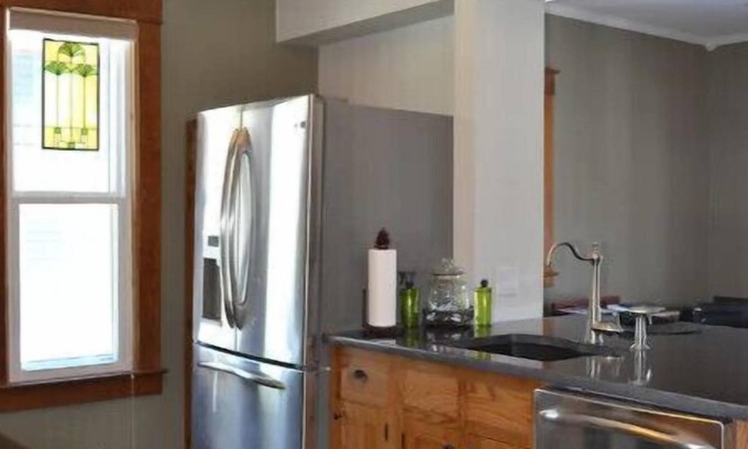 North Creek House | The Dowager Town Home