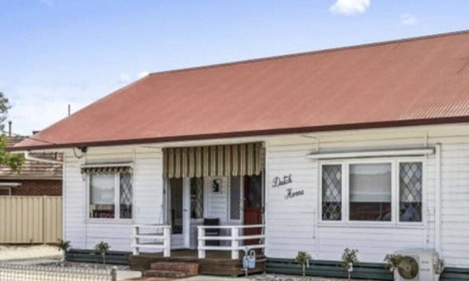 Shepparton House | The Dutch House Shepparton