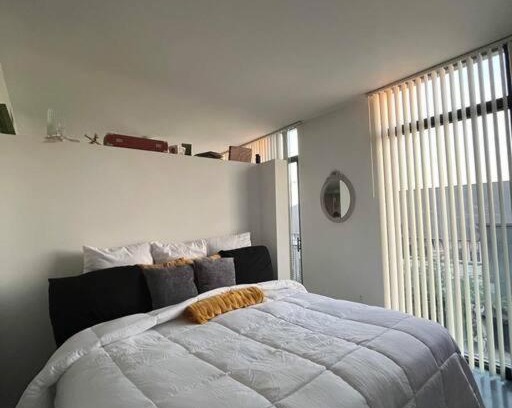 Westside Apartment | The Duval Suite