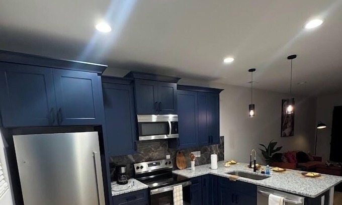 Concord House | The Eclectic Escape! Stylish 3BR, 2.5BA townhome in concord