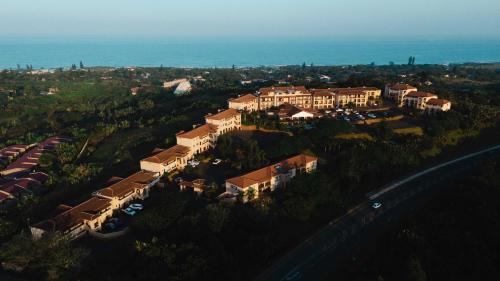 Port Edward Hotel | The Edwardian