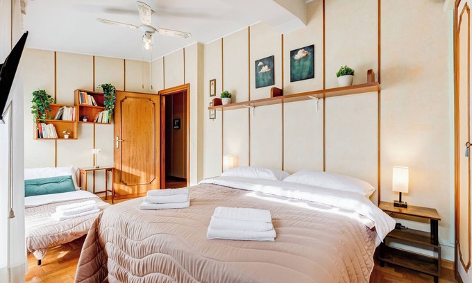 Capannelle Apartment | The Elegant Penthouse: Spacious Penthouse with Parking Space