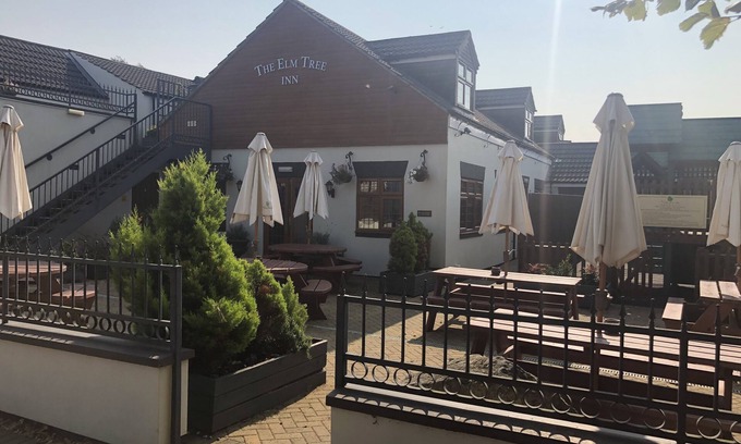 Wisbech Hotel | The Elm Tree Inn