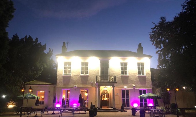 Retford Hotel | The Elms Hotel