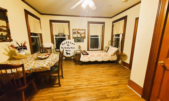 Cornish Apartment | The Emily Anne House