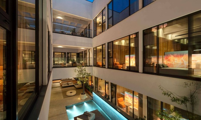 Plovdiv Center Hotel | The Emporium Hotel Plovdiv - MGallery Collection