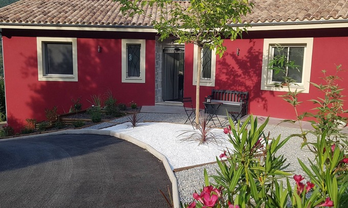 Roquebilliere Apartment | The enchanted parenthesis