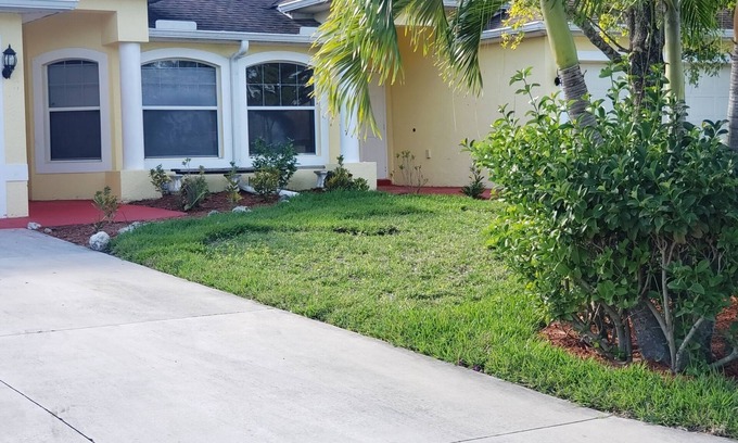Westminister House | The entire house , nice and cozy 3beds/2baths