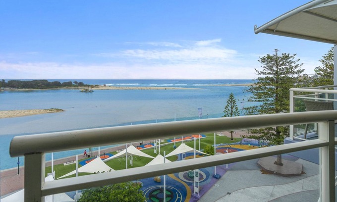 The Entrance Apartment | The Entrance Waterfront Resort, Unit 510