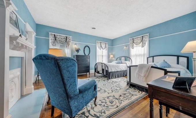 Alderson Apartment | The Equestrian, Relaxing 4-bedroom Bed & Breakfast in Historic Alderson, WV, with AC, WiFi