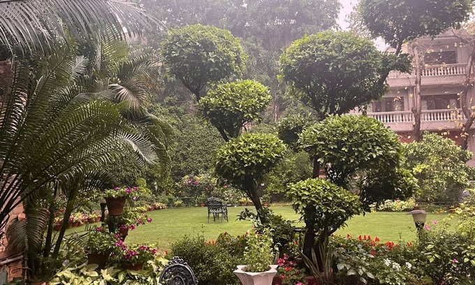 Chhatarpur Bed & Breakfast | The Estate Villa