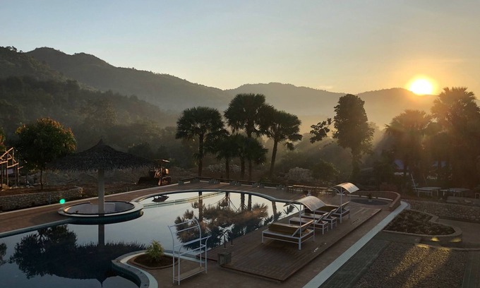 Kin Pun Sakhan Hotel | The Eternity Resort