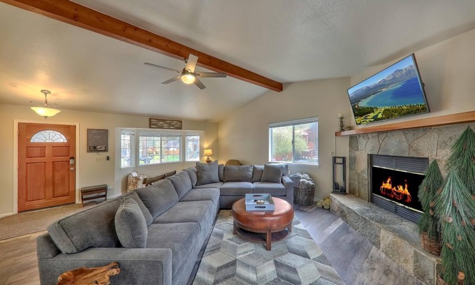 Montgomery Estates House | The Fair Meadow Family Retreat is family and pet friendly, fenced yard.
