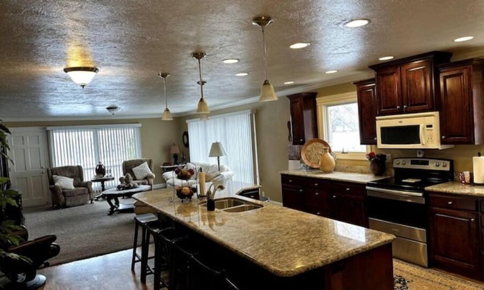 Pocatello House | The Fairway Place