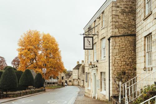 Painswick Hotel | The Falcon Inn