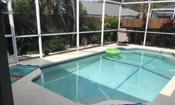 Valrico House | The Family Nook, catering for families