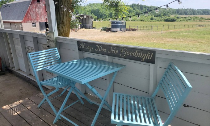 Thompson RV Rental | The Farm at Grand River