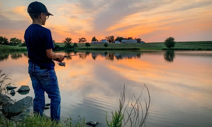 Johnson County Other | The Farmhouse - A True Country getaway on 40 acres!