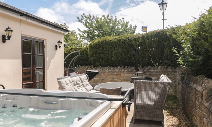 Swanage Cottage | The Farmhouse
