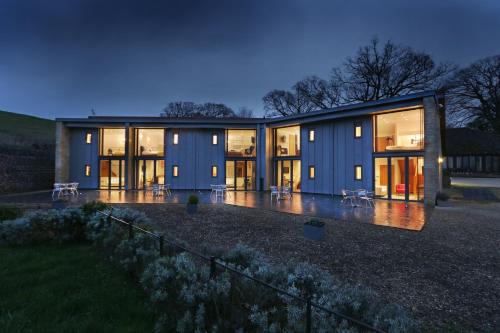 Yeovil Apartment | The Farmyard Adults Only
