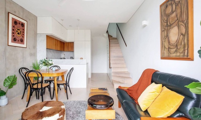 Alexandria Apartment | The Fern Split level Eco Luxury in Alexandria