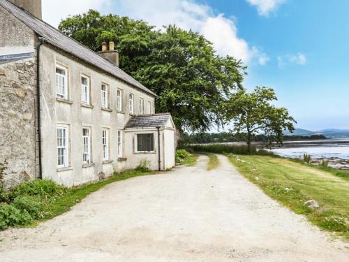 Ramelton House | The Ferry House