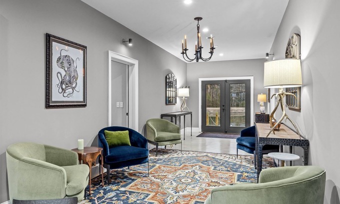 Core Creek House | The Field House-Pet Friendly Home with Private Fishing Pond in Havelock, NC