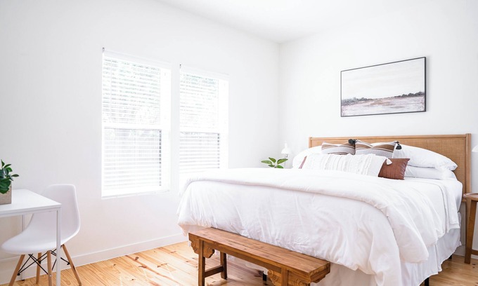 Brenham Cottage | The Fig Tree Country Cottage in Brenham TX - 20 min from Roundtop