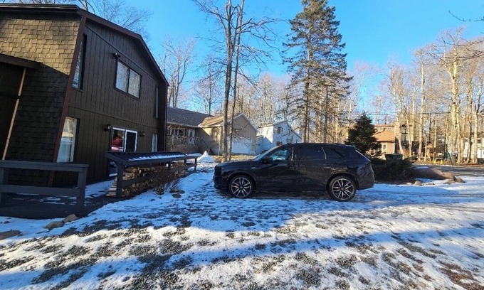 Tobyhanna Ski Chalet | The Fire & Fun Retreat