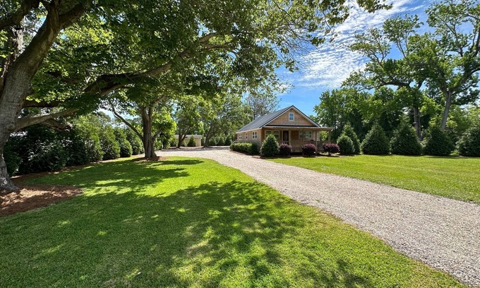 Morehead City House | The Fishermans Paradise with 45' Boat Slip in Beaufort