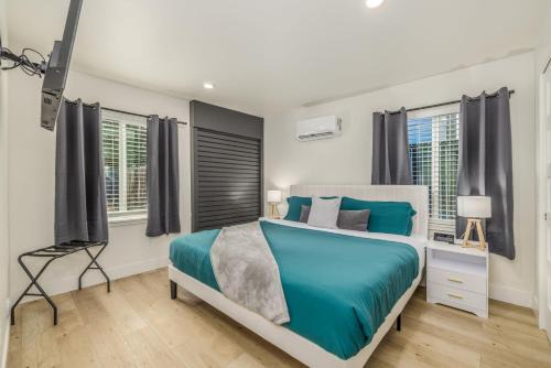 Coeur d'Alene Apartment | The Flats- Executive Suite-Downtown CDA