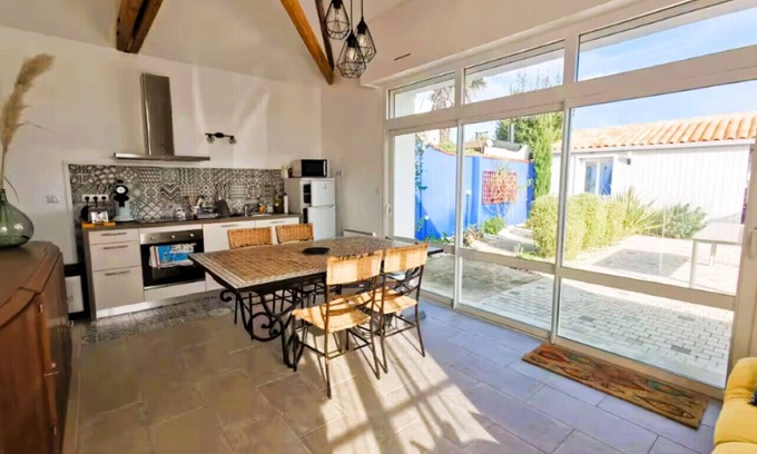 Olonne-sur-Mer House | The Fleur de Sel - 6 people