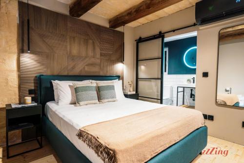 Cospicua House | The Florian Boutique Guesthouse by Zzzing