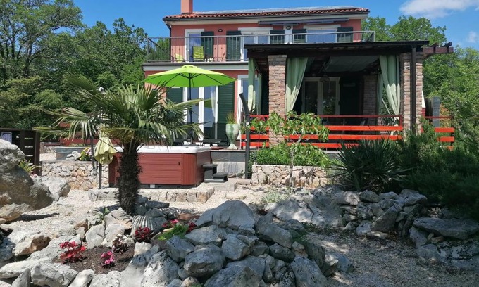 Kras Apartment | The Forest House Krk 1