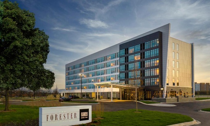 Lake Forest Hotel | The Forester, a Hyatt Place Hotel