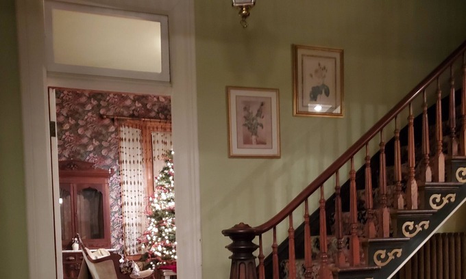 Springfield House | The Freeman Hughes Mansion