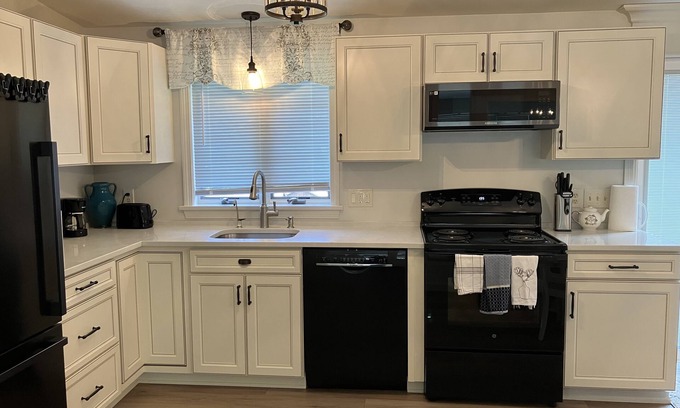 Londonderry Condo | The French Farmhouse: A Luxury Two Bedroom Condo on Rural, Peaceful Property