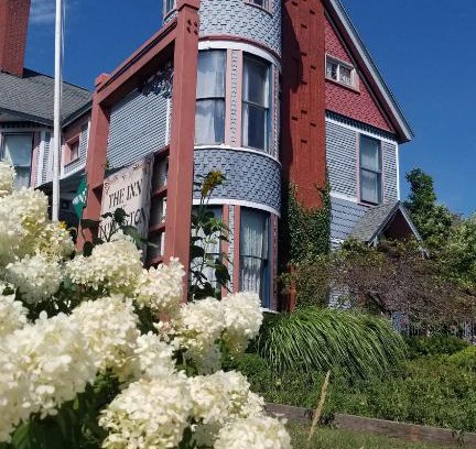 Ludington Bed & Breakfast | The Fresh Coast Inn at Ludington