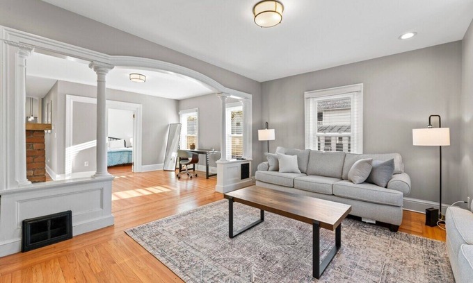 Saratoga Springs Apartment | The Front Porch by Saratoga Stays