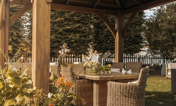 Armscote Hotel | The Fuzzy Duck