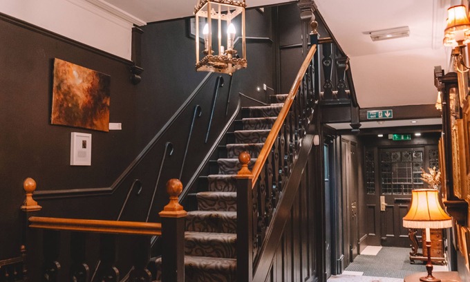 Summertown Hotel | The Galaxie