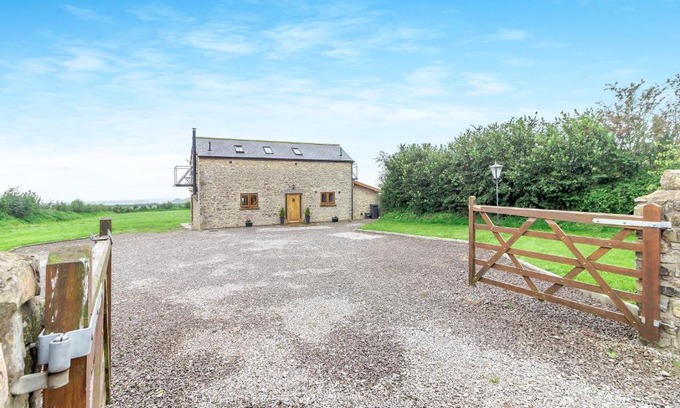 Llancarfan House | The Gallops